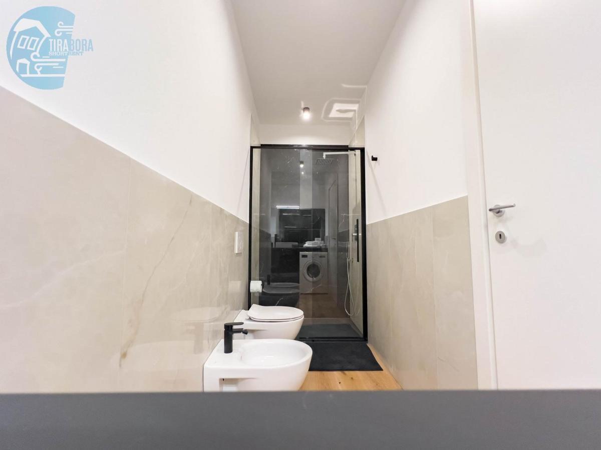 Imbriani 2 Tirabora Short Rent Apartment Trieste Luaran gambar